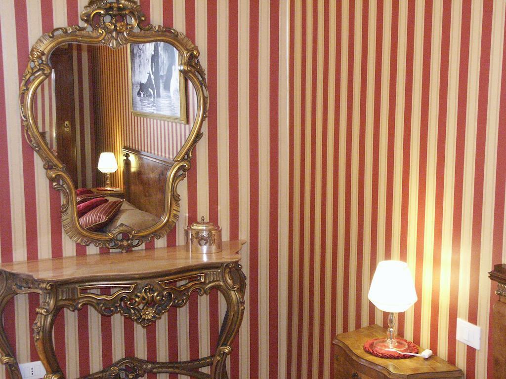 Bed and Breakfast Le Sorelle Lumiere Řím Pokoj fotografie
